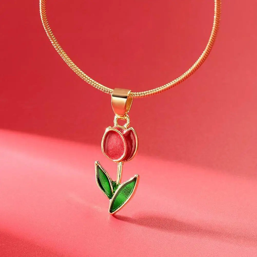 Elegant Tulip Necklace