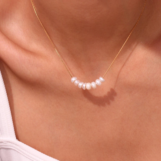 Dainty Pearl Necklace