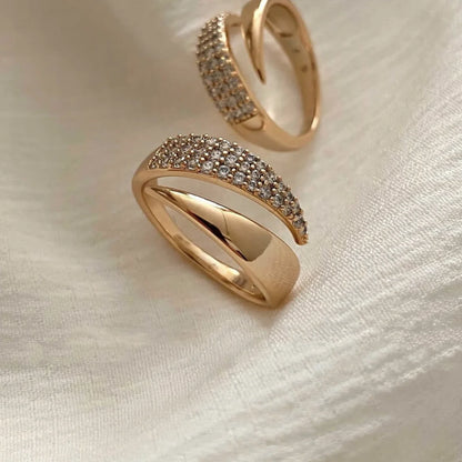 18k Elegant Curve Ring