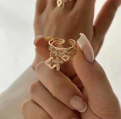 18k Cross Ring