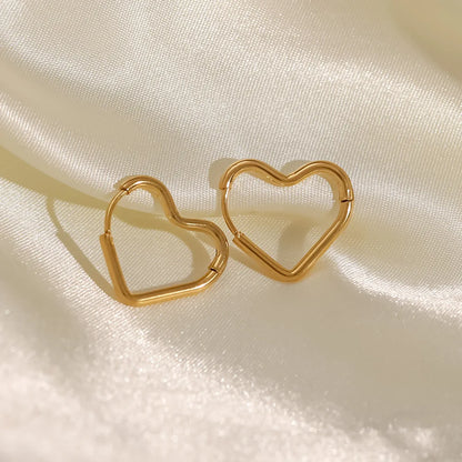 Minimalist Fashion Heart Earrings