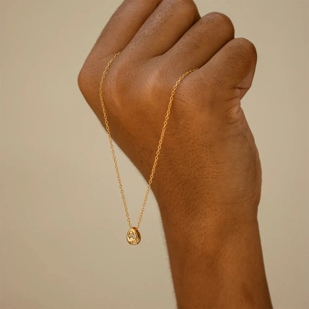 18k Water Drop Necklace