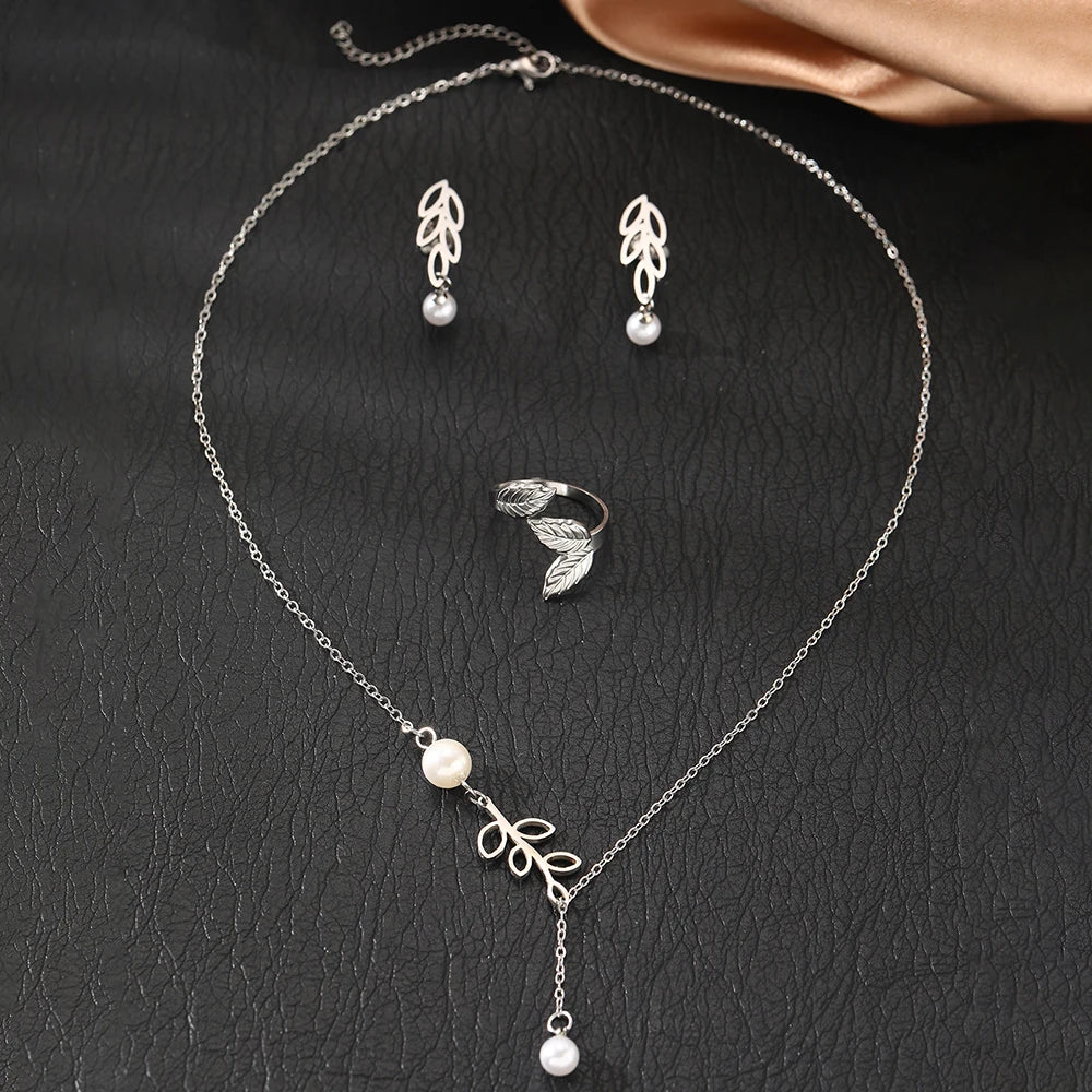 Pearl Leaf Jewelry Set