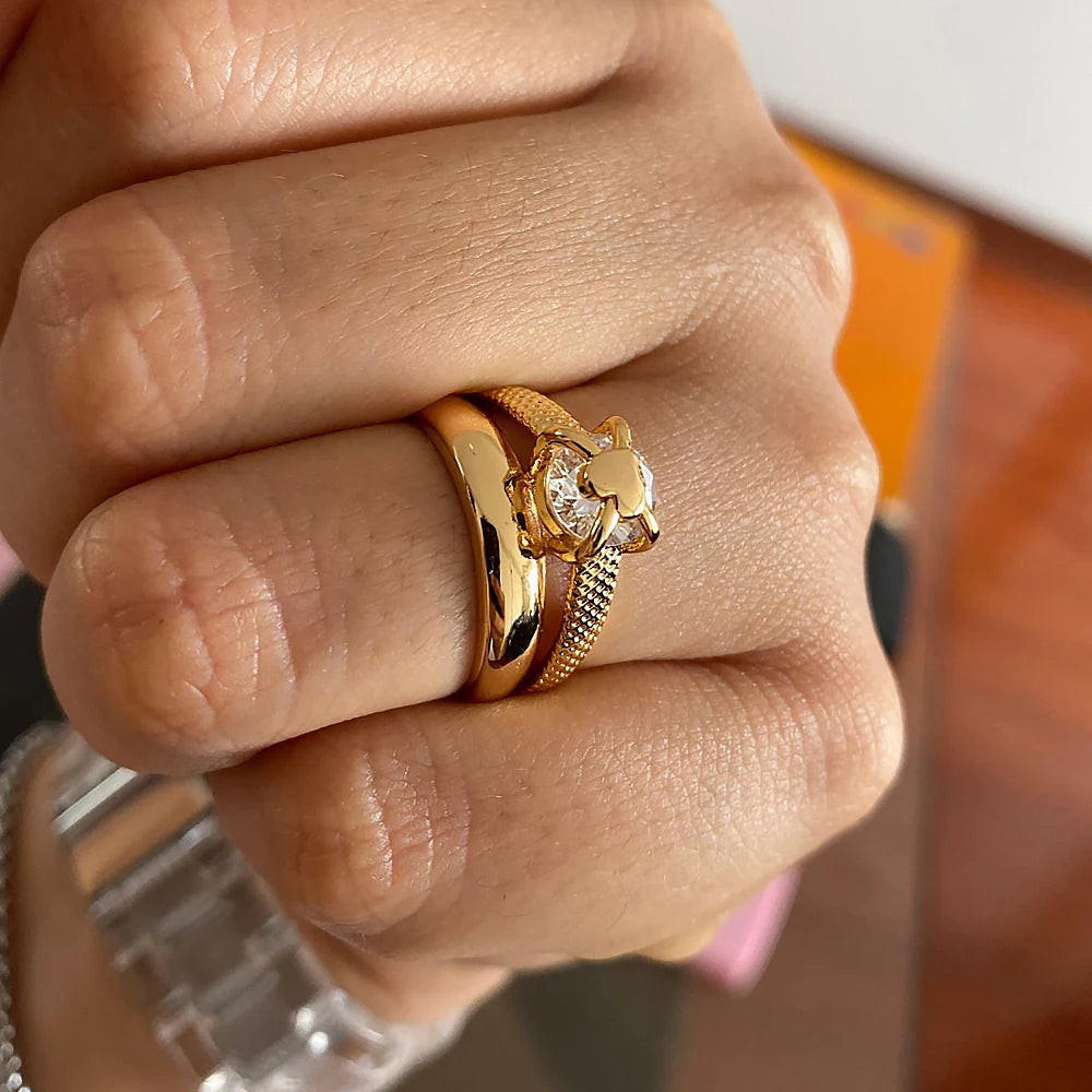 18k Golden Radiance Ring