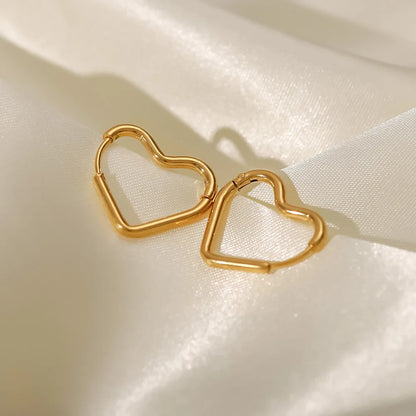 Minimalist Fashion Heart Earrings