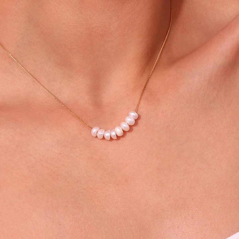 Dainty Pearl Necklace