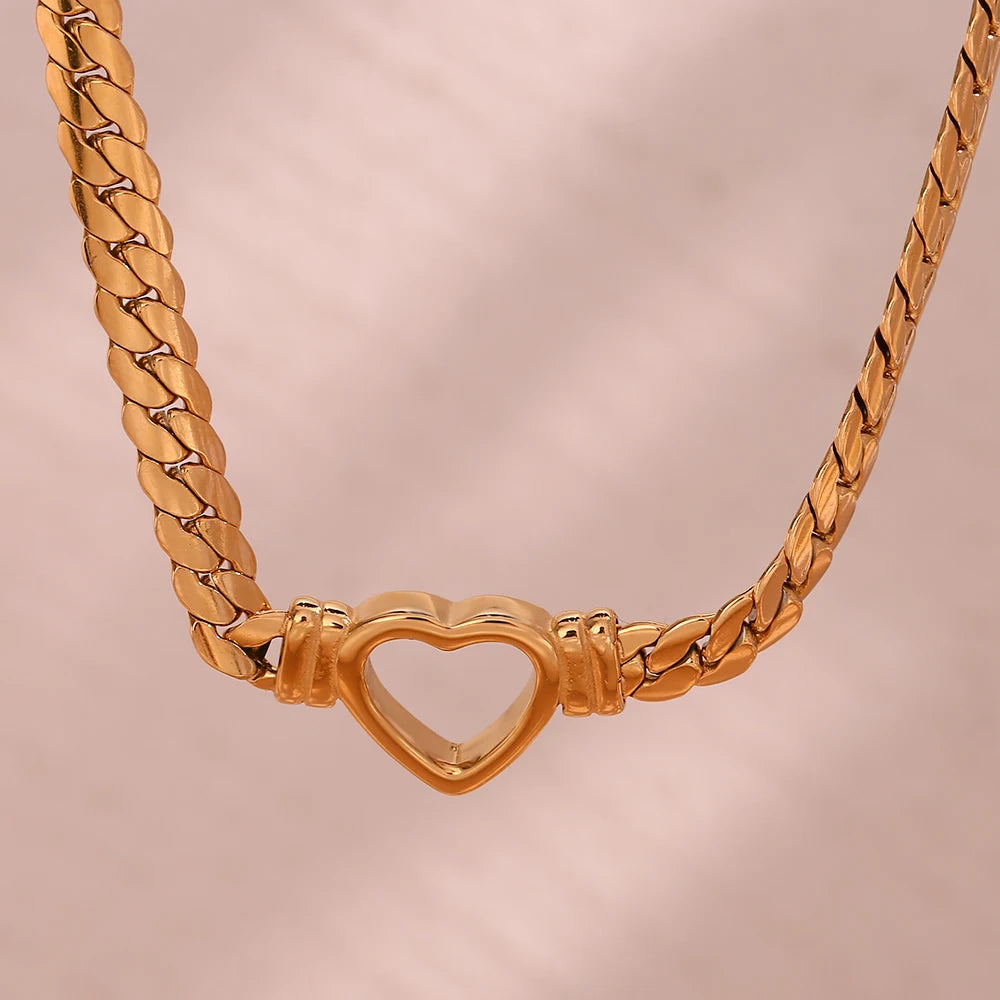 18k Heart Choker Necklace