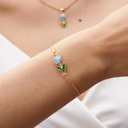 Elegant Tulip Bracelet