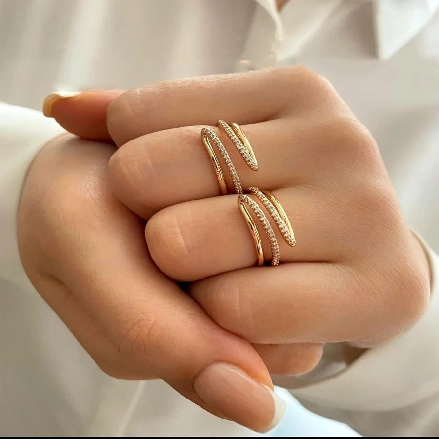 Open Curve Ring