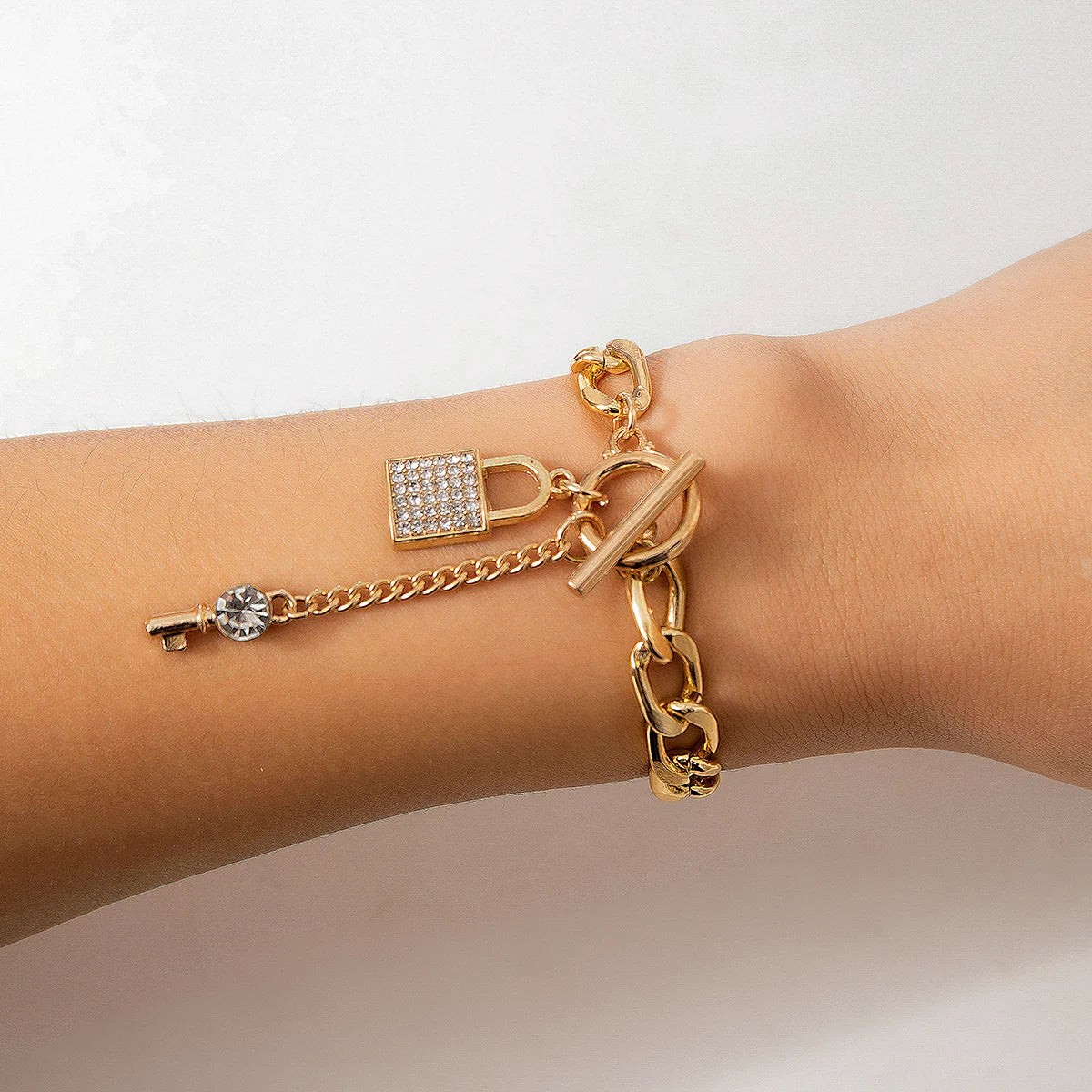 Thick Lock & Key Bracelet