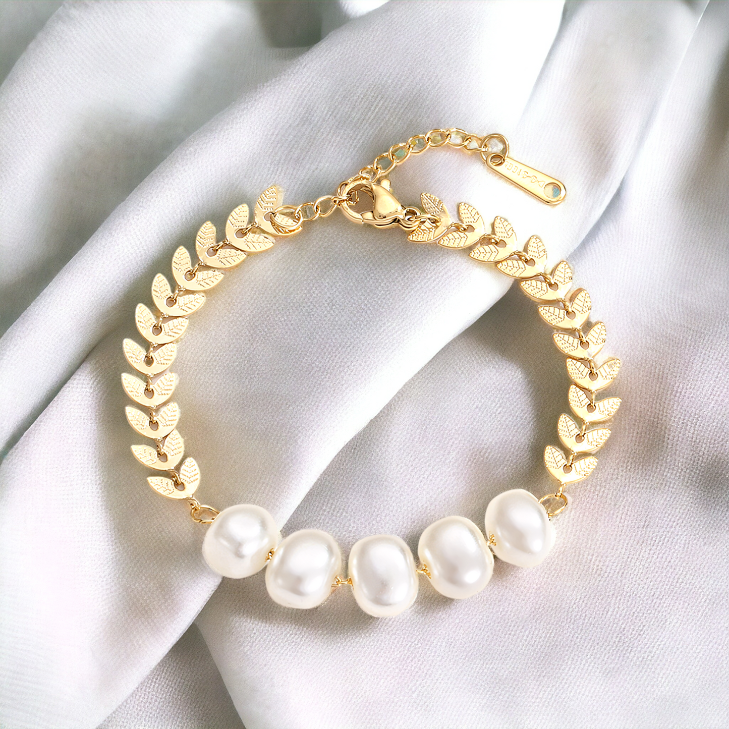 Leaf Pearl Bracelet