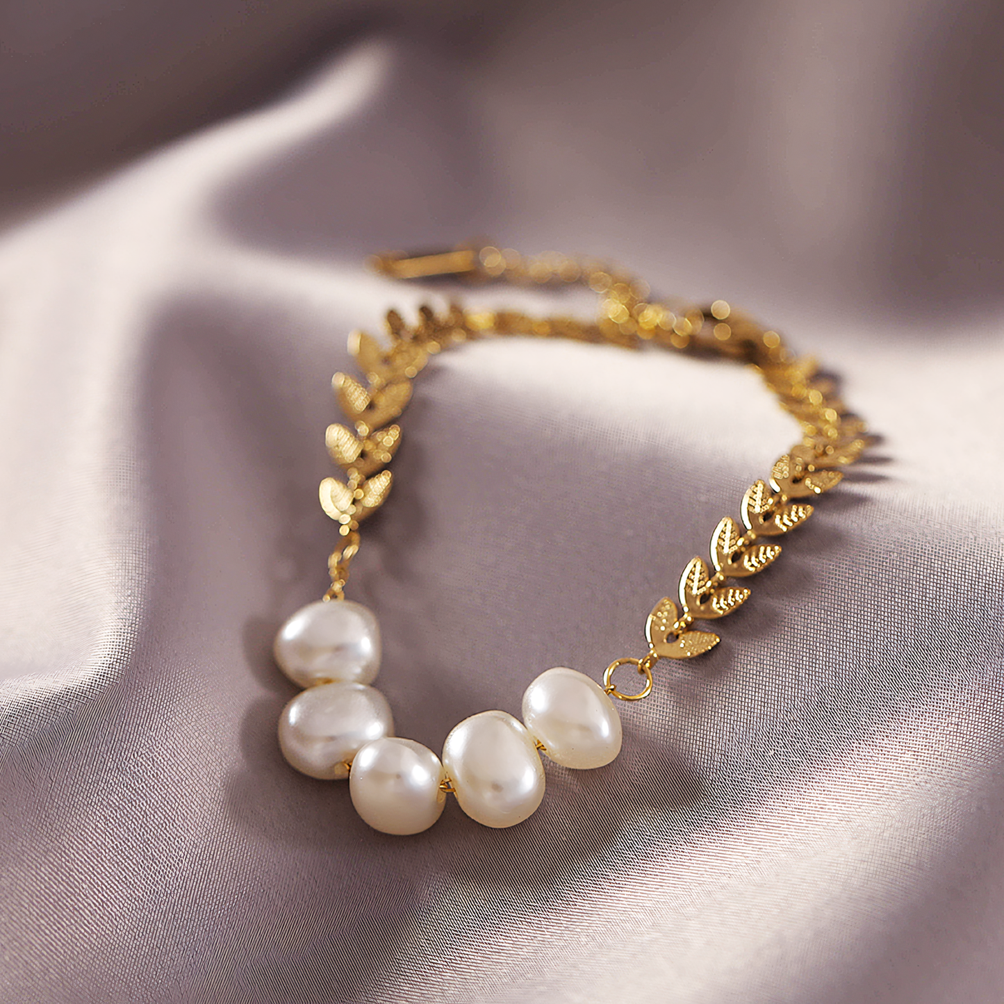 Leaf Pearl Bracelet